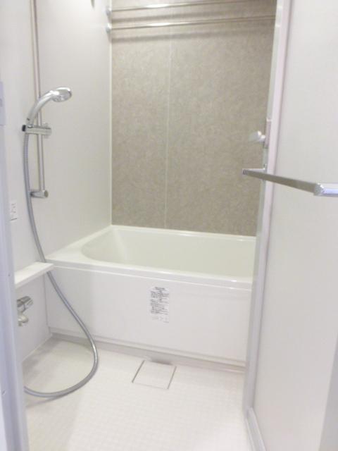 バス・シャワールーム　バス※別部屋参考写真