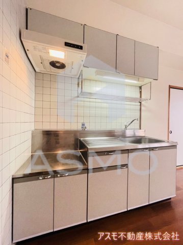 キッチン　同マンション別部屋参考写真