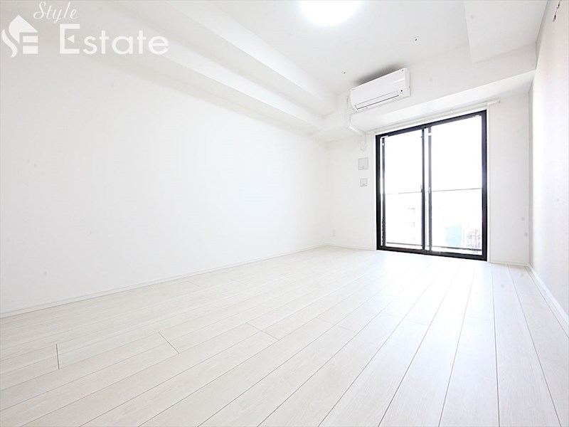 居室・リビング　内装