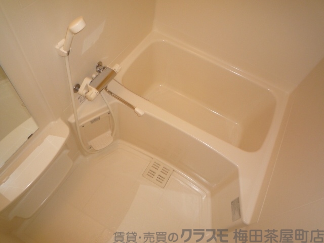 バス・シャワールーム　浴室