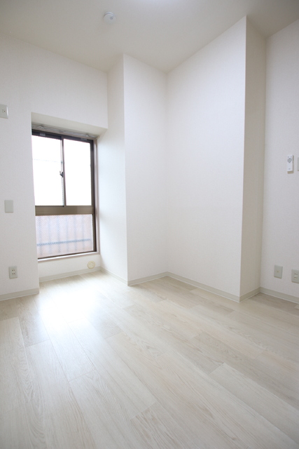 その他部屋・スペース　【※他号室参考写真】４．９帖洋室