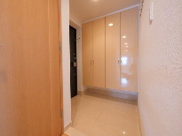 玄関　コンフォリア上池台