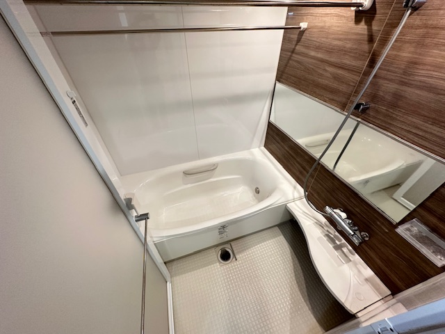 バス・シャワールーム　別号室の参考写真です♪