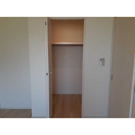 収納　ウォークインクローゼット