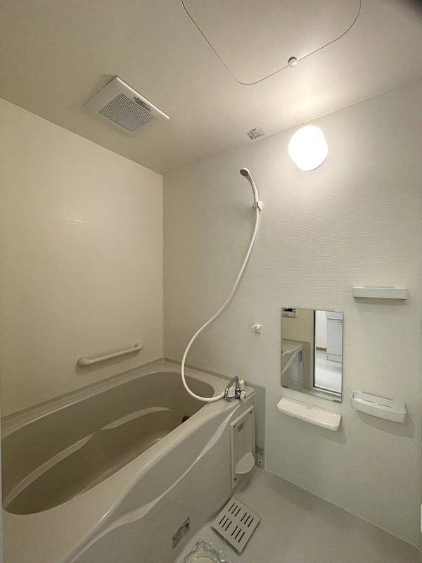 バス・シャワールーム　図面と現状に相違がある場合には現状を優先