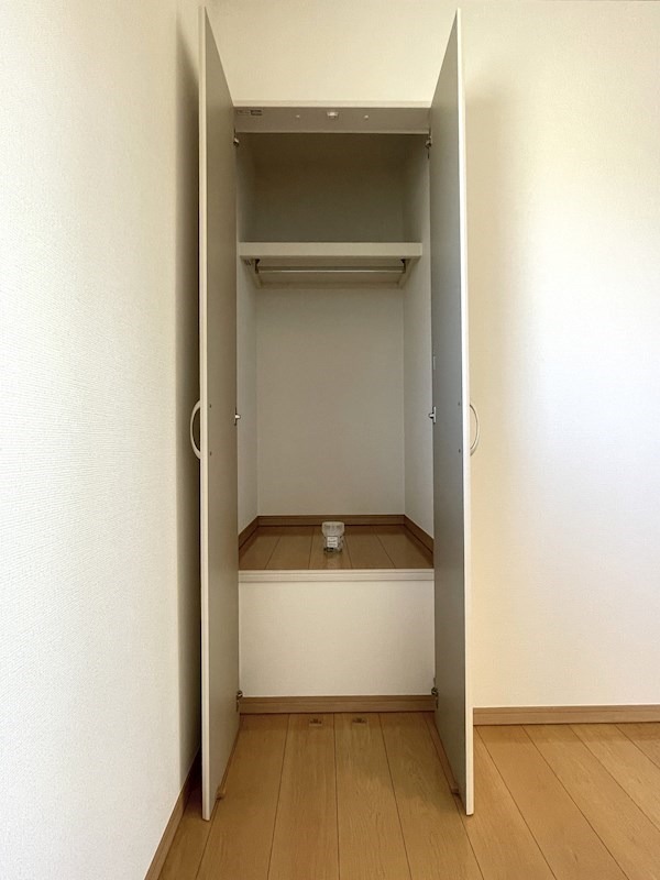 収納　図面と現状に相違がある場合には現状を優先