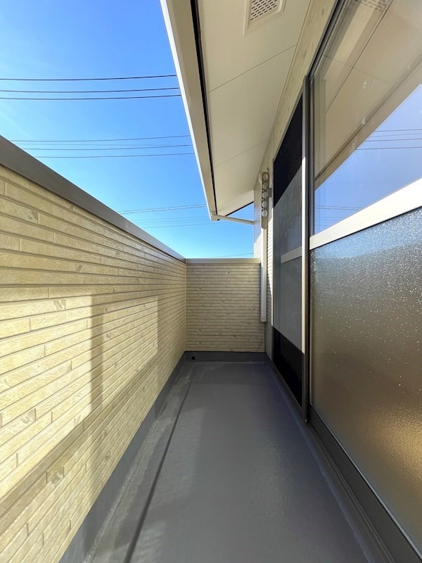 バルコニー　図面と現状に相違がある場合には現状を優先