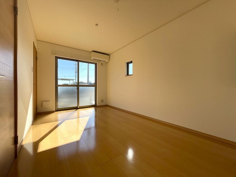 居室・リビング　図面と現状に相違がある場合には現状を優先