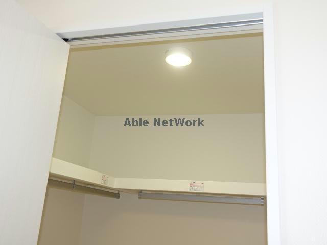 収納　ウォークインクローゼット