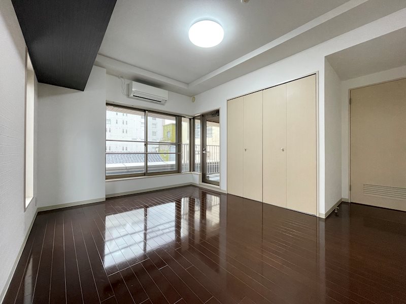 その他部屋・スペース　8帖の洋室！収納多めです！