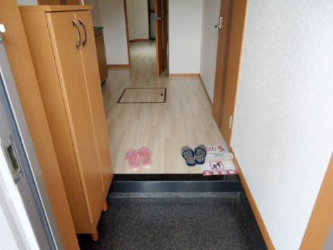 玄関　玄関（イメージ）