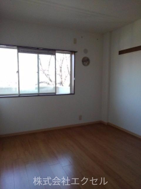 その他部屋・スペース　フローリングのお部屋です。