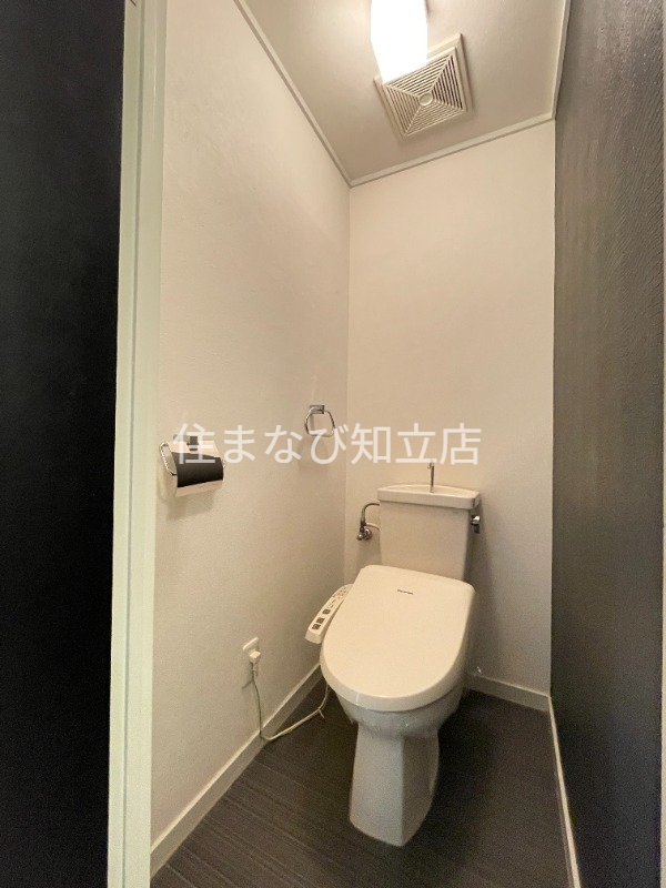 トイレ　反転同型タイプ