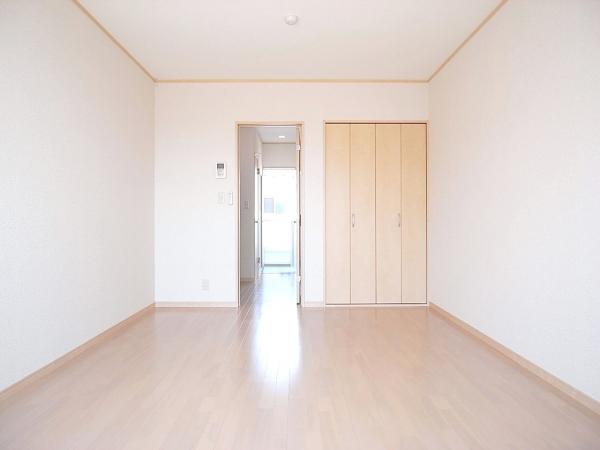 居室・リビング　内装