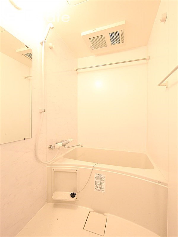 バス・シャワールーム　バスルーム