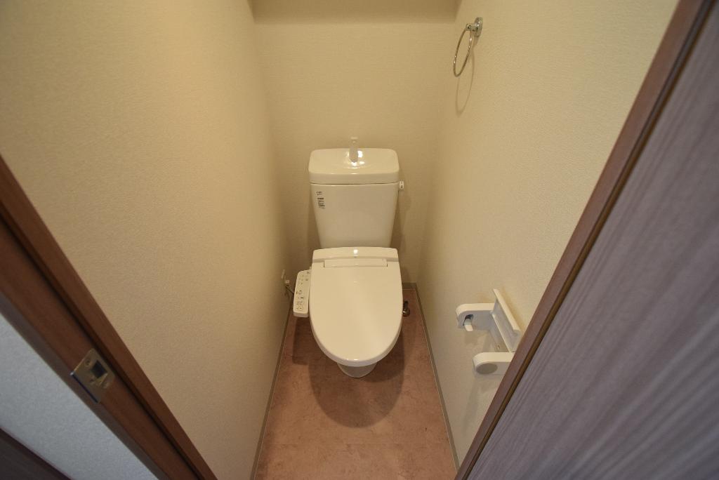 トイレ　シャワー付トイレ