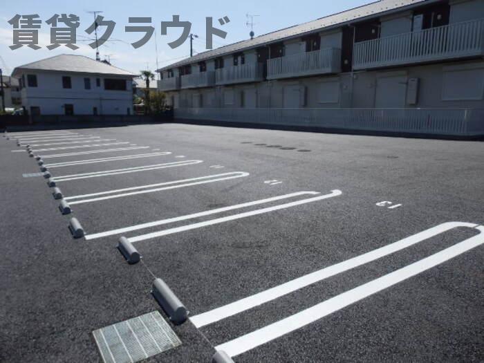 駐車場　駐車場です