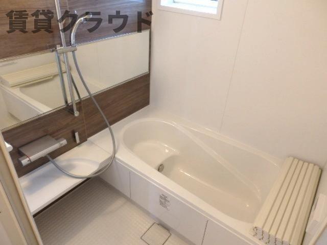 バス・シャワールーム　お風呂で日々の疲れを落としましょう