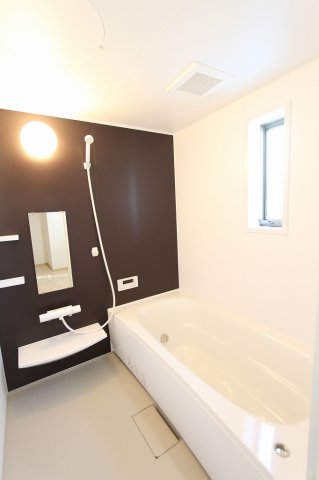 バス・シャワールーム　参考写真のため現況を優先します。
