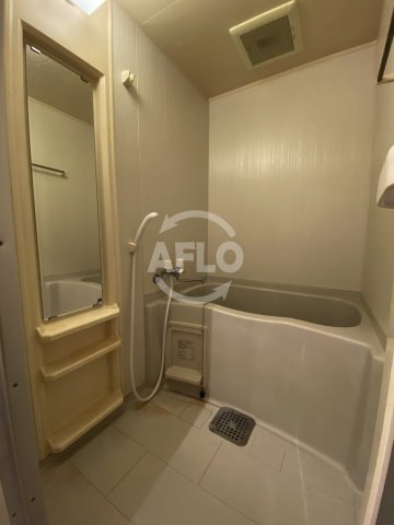 バス・シャワールーム　セイワパレス堂島シティ　バスルーム