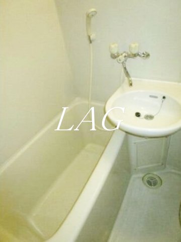 バス・シャワールーム　お風呂です。