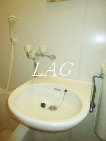 洗面設備　洗面台です。