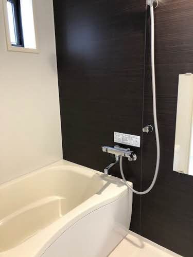 バス・シャワールーム　浴室