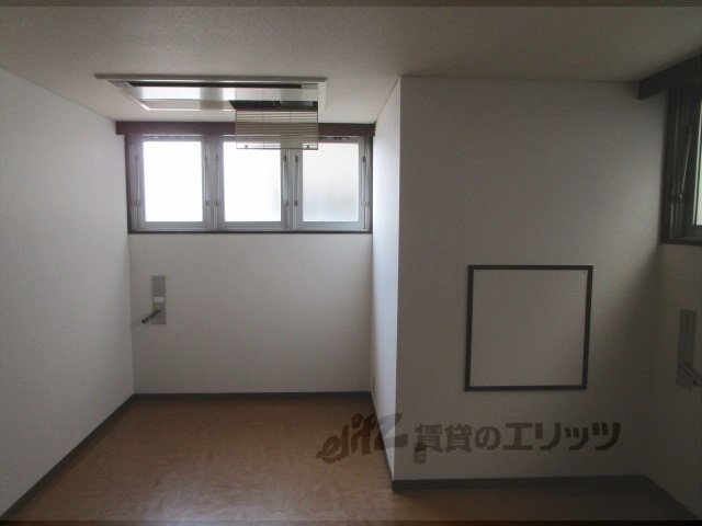 居室・リビング　洋室