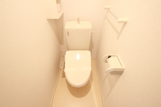 トイレ　※別部屋の写真です