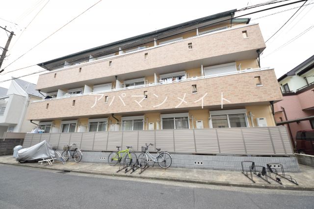 建物外観　外観は落ち着いています