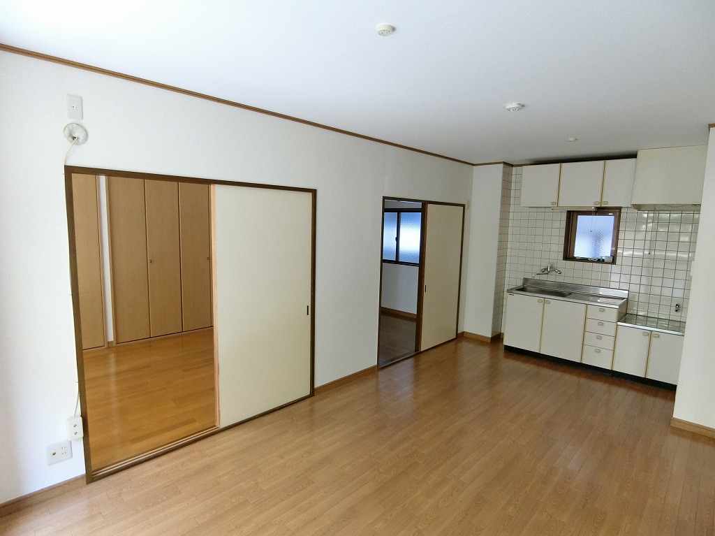 その他部屋・スペース　ゆとりあるリビング