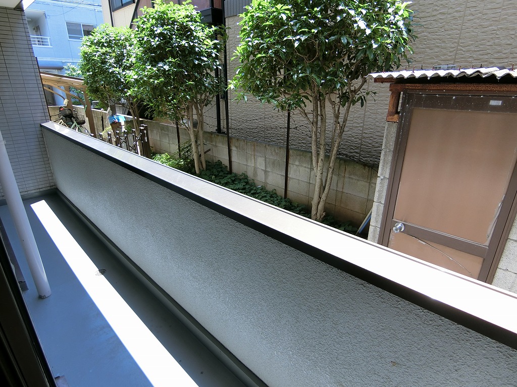 バルコニー　南向きバルコニー