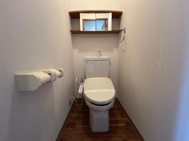 トイレ　シャワー付トイレ