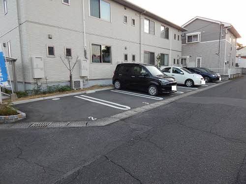 駐車場　駐車場