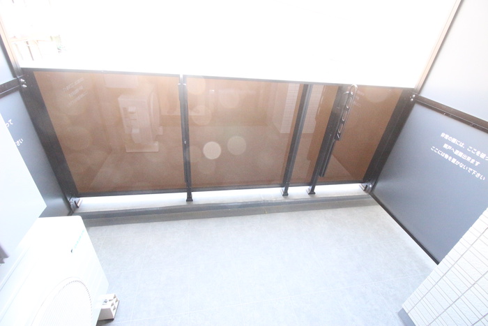 バルコニー　※別部屋の参考写真です。