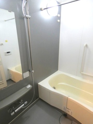 バス・シャワールーム　バス※別部屋参考写真