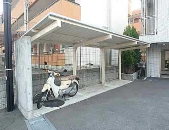 駐車場　駐輪場