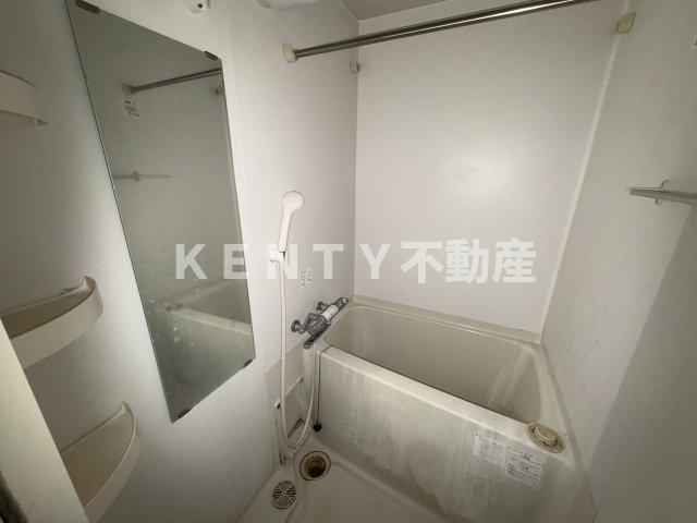 バス・シャワールーム　お風呂です