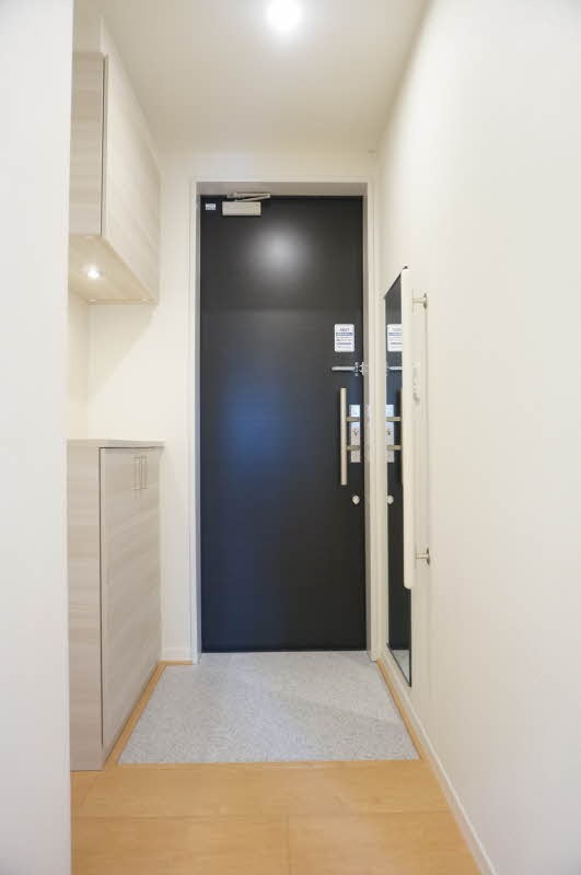 玄関　図面と現状に相違がある場合には現状を優先