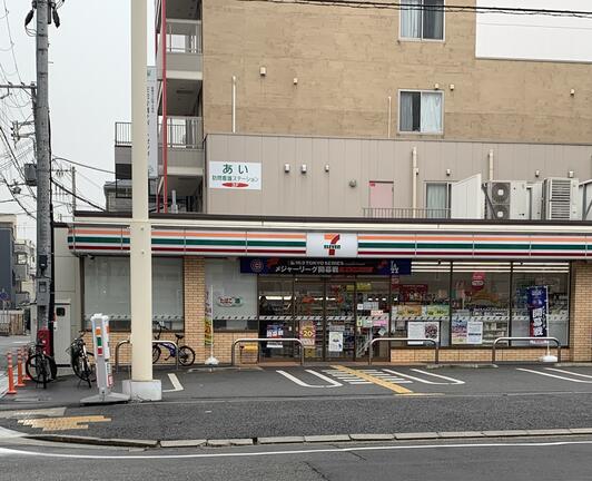 コンビニ　セブンイレブン神戸下沢通3丁目店（コンビニ）まで383m