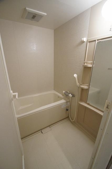 バス・シャワールーム　レキシントンスクエア白金