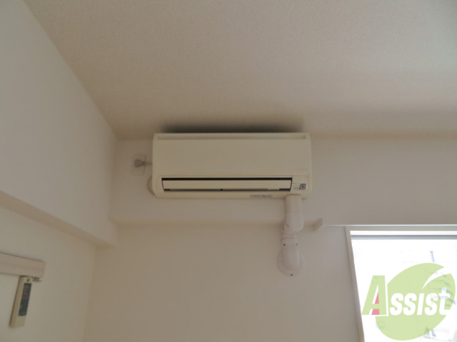 その他設備　ちゃんとエアコンもついているので、安心してくださいね。