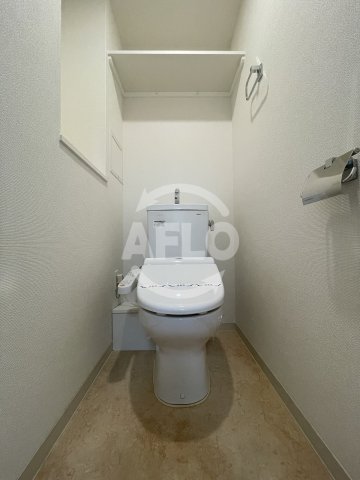 トイレ　エステムコート新大阪IXグランブライト　トイレ