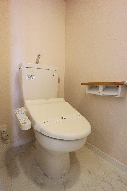 トイレ　※別タイプ写真流用
