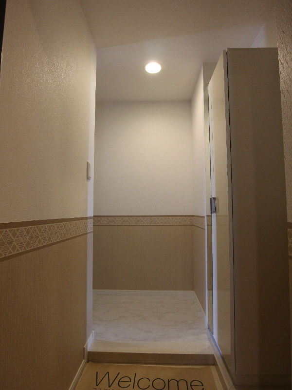 玄関　※別タイプ写真流用