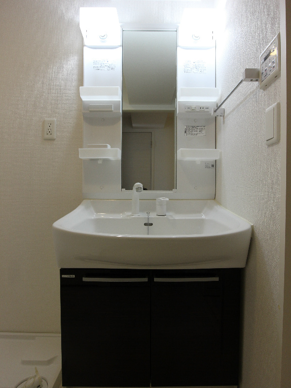 洗面設備　※別タイプ写真流用