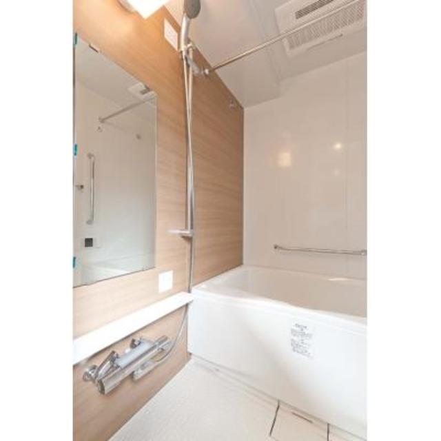 バス・シャワールーム　※写真は同タイプ住戸です。