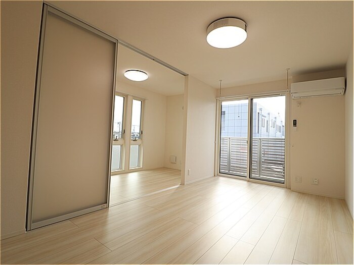 居室・リビング　ゆったりとしたリビングです