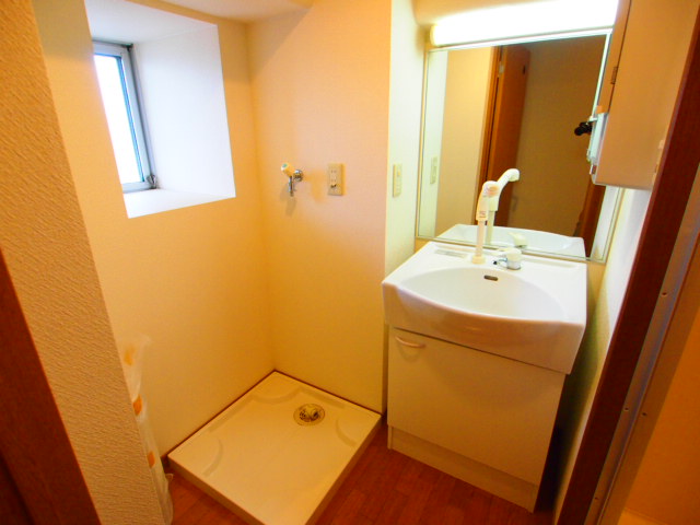 洗面設備　洗面台・洗濯機置場