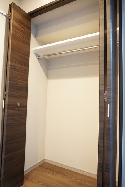 収納　（９０４号室の写真）